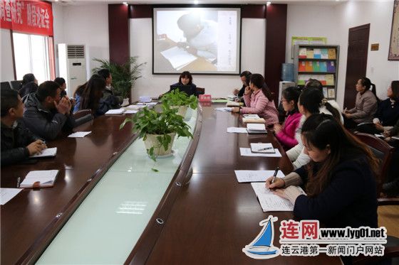 宁海中心小学开展尚志流真教师读书展示_连