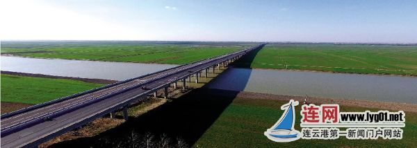 已建成的204国道新沂河特大桥