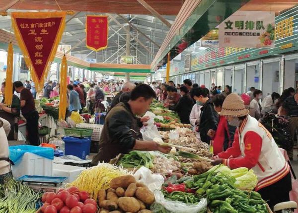 连云港南门菜市场华丽变身现代化商超市场 做全市农贸市场标杆