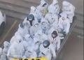 大连亏待医护让他们挤货车去工作？真相其实值得品读……