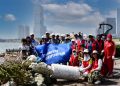 清洁海岸志愿者 蔚蓝“逆行” 30多人高温下清理垃圾数百公斤